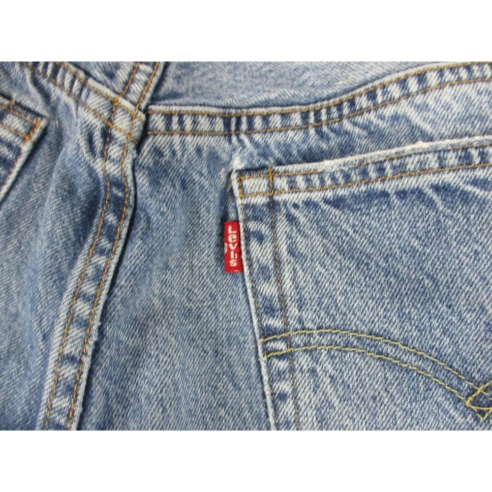Levis please check